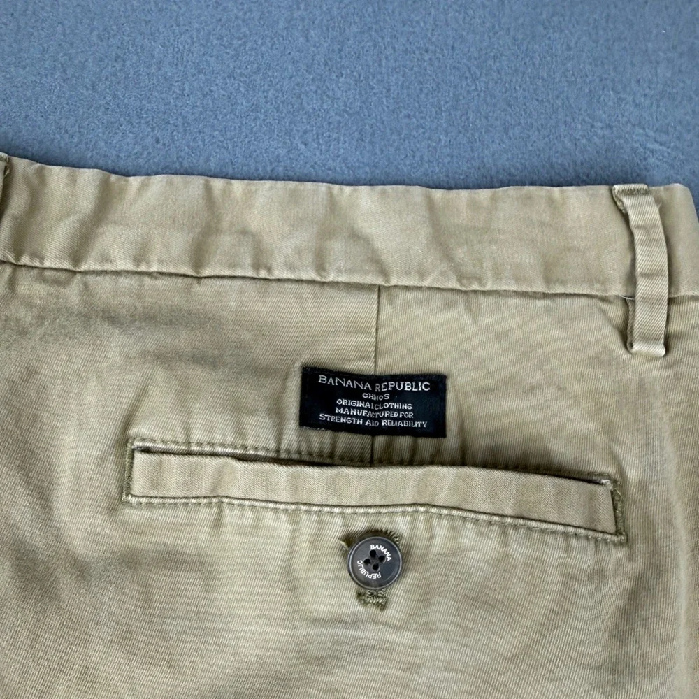 Banana Republic item good